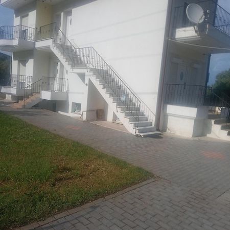 King Studios Koinira Ngoại thất bức ảnh